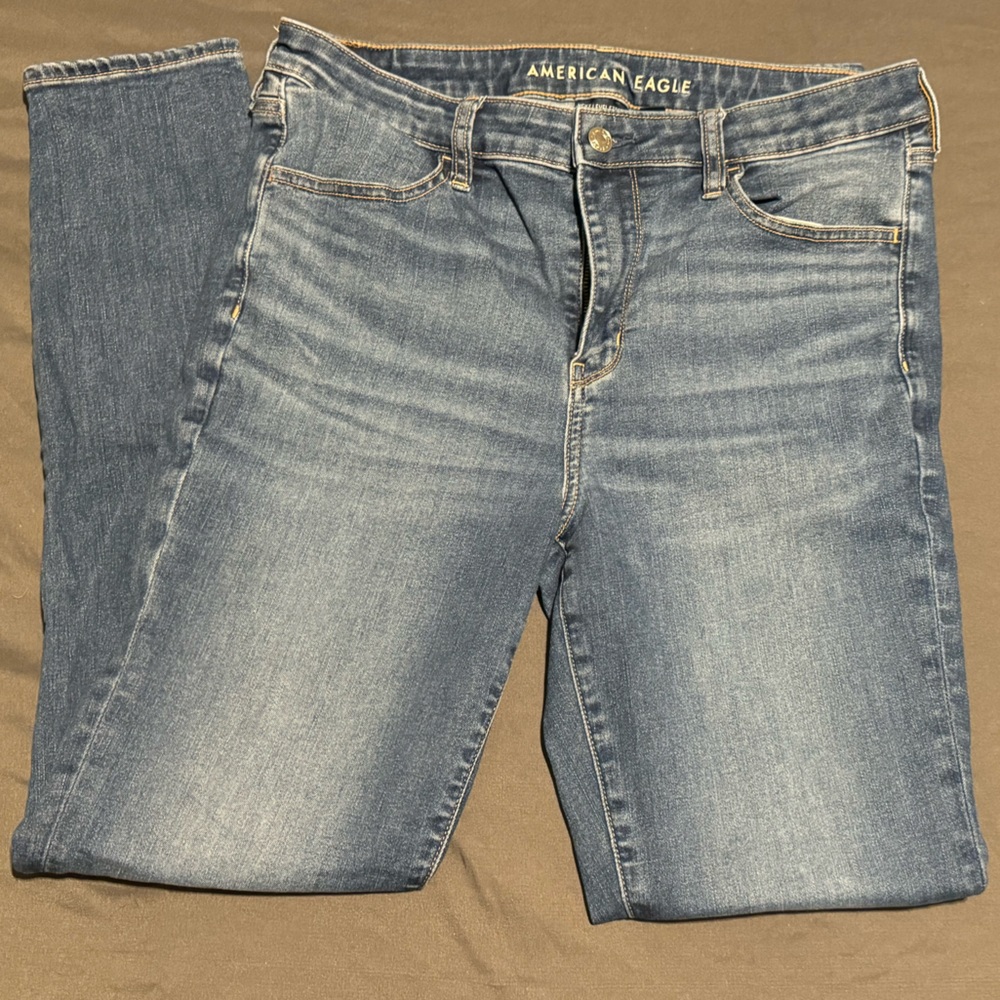 American Eagle High Rise Jegging